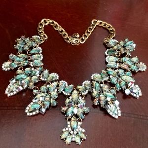 Statement necklace